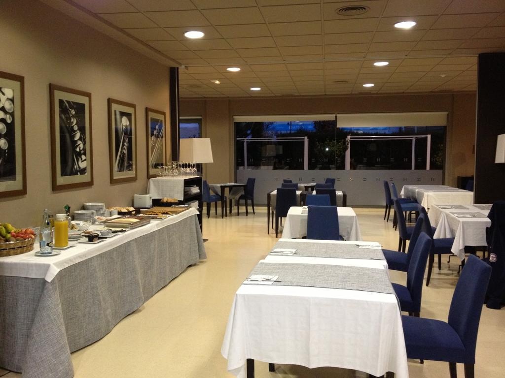 Hotel Ignacio Chiva Bagian luar foto